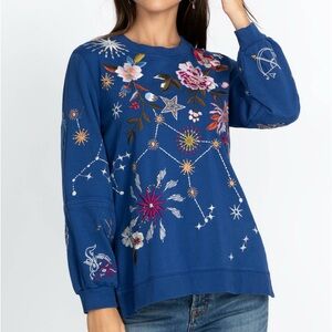Johnny Was CELESTIN SIDE SLIT SWEATSHIRT Embroidered Large